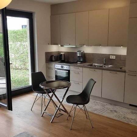 Luxi Luxurioeses Appartement Mit Terrasse Und Garten Mitten In Берлин Экстерьер фото